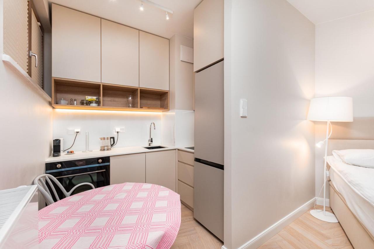 Apartament Solidarnosci By Your Freedom Varsó Kültér fotó