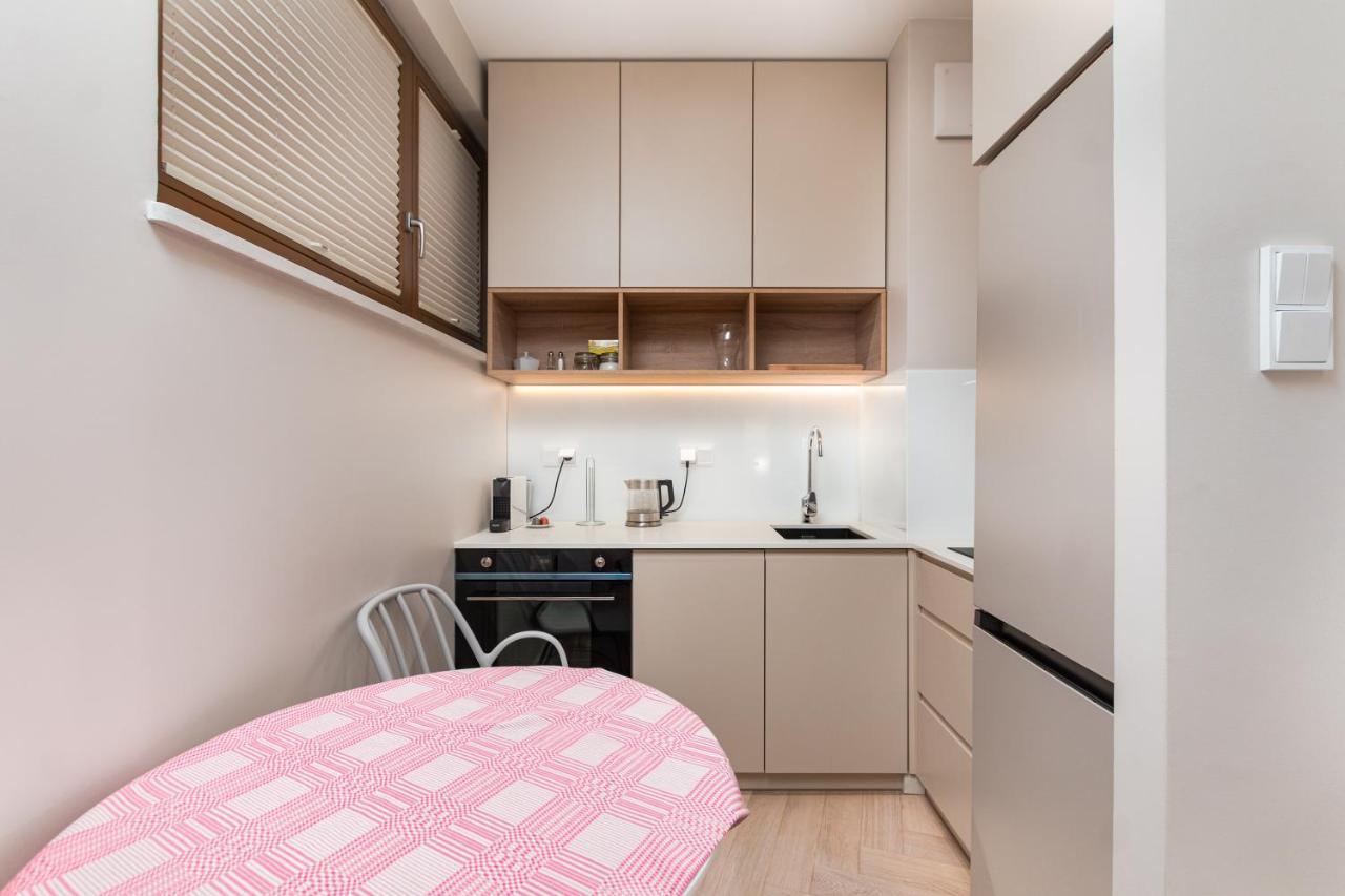 Apartament Solidarnosci By Your Freedom Varsó Kültér fotó